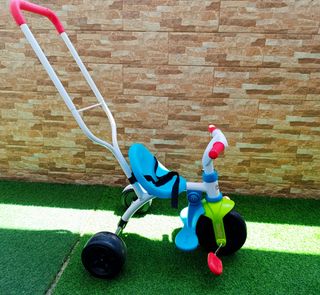 Triciclo "Be move confort", de Smoby.