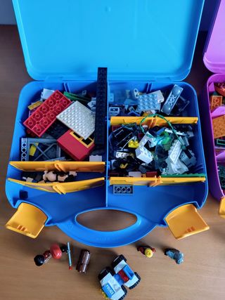 Maletines Lego a 10 euros la unidad 