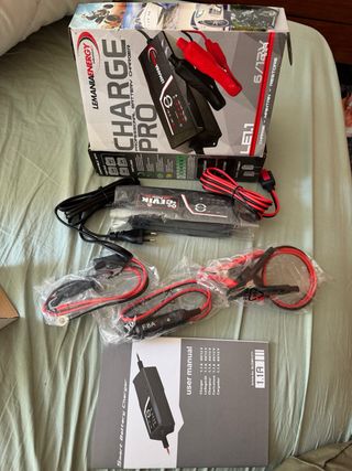 Cargador de Bateria totalmente nuevo 