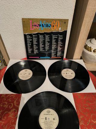 Los Años 60 Vol.2. Triple Disco Recopila