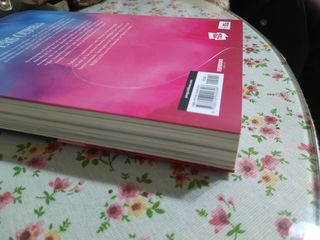 Lore Olympus. Cuentos del Olimpo / Lore Olympus: Volume One (Spanish Edition)