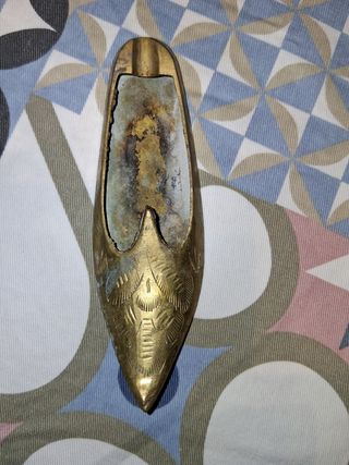 Posacenere pantofola in ottone