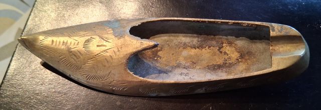 Posacenere pantofola in ottone