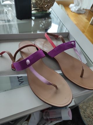 Sandalias Zara tricolor