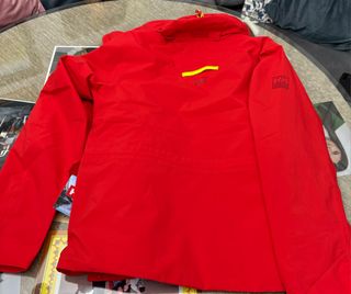 Chaqueta mujer Helly Hansen sin estrenar