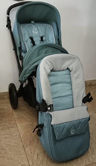 Silla de paseo y capazo Jané modelo Muum mind blue
