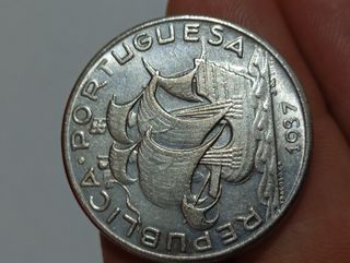 Moeda portuguesa raríssima 1937