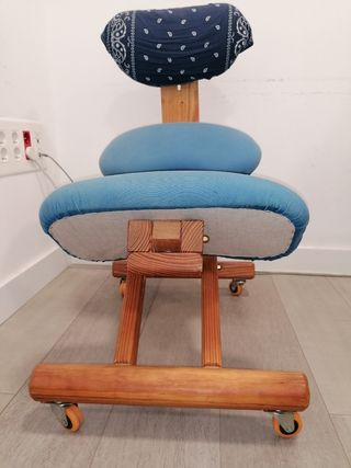 Silla de rodillas ergonómica