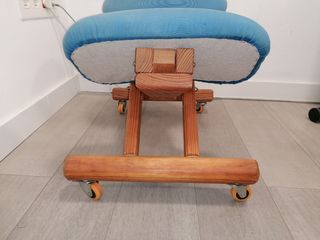 Silla de rodillas ergonómica
