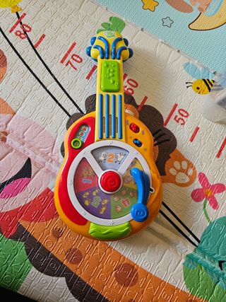 Guitarra juguete