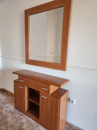 Recibidor con espejo