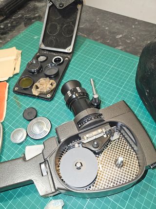 Video camara analogica Quarz Zoom URSS