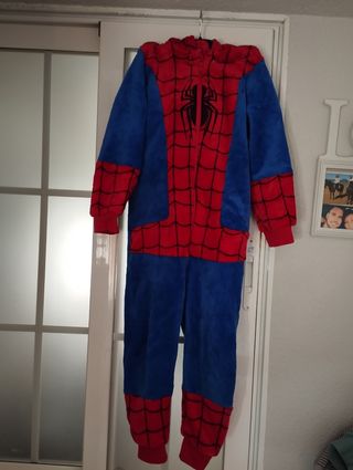 Pijama Spiderman talla 5-6