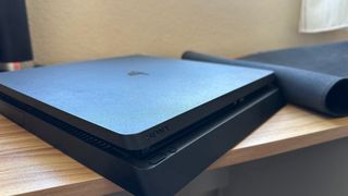 PS4 slim 1tb