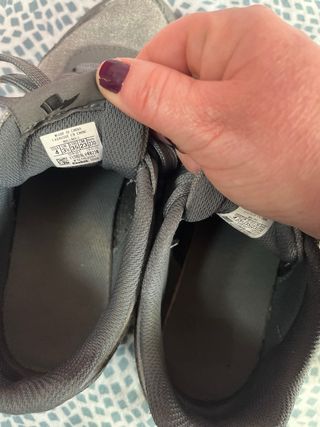 Reebok  gris 35