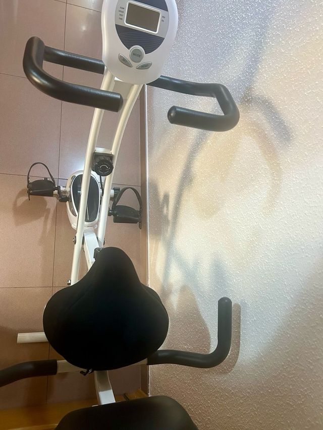 Bicicleta estatica BH Tecnovita X-Tri 2 respaldo