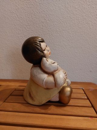 Statuina Thun bambina con gatto