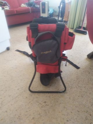Mochila portabebé senderismo