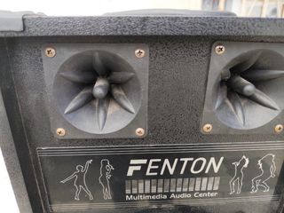 Altavoces autoamplificados