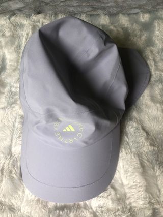 Visera Adidas Stella Maccartney gris