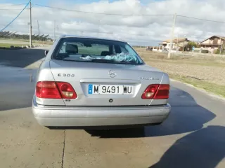 Mercedes Benz Clase E om606 1998
