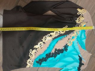 Completo pattinaggio danza