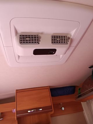 Hymer  Exsis 562 2011