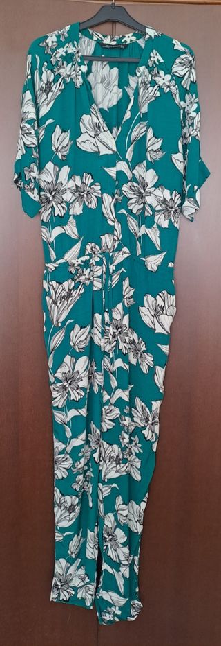 Mono largo Talla M Zara