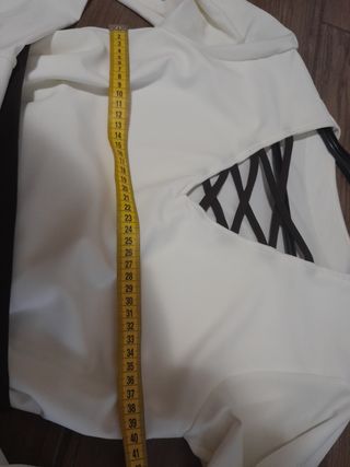 Completo pattinaggio danza