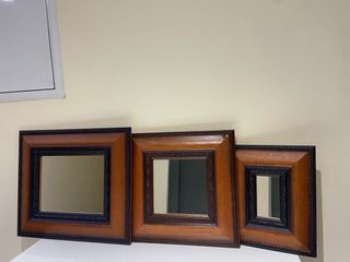 Set de espejos de madera