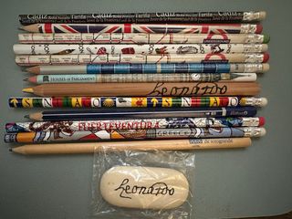 Lote de lápices de colección: temáticos turísticos y vintage