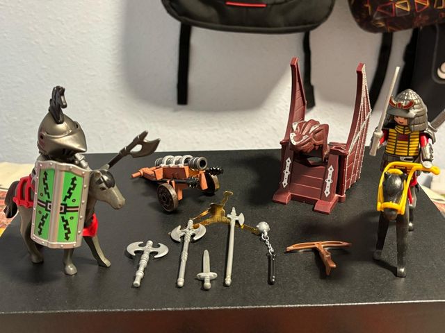 PLAYMOBIL SET MEDIEVAL CABALLEROS