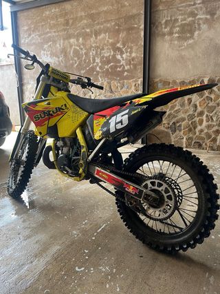 Suzuki rm 250 2 tiempos