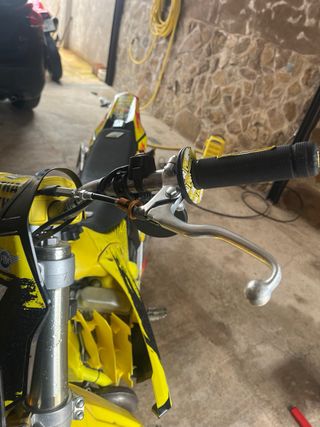 Suzuki rm 250 2 tiempos