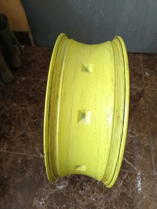 Llanta fundida trasera Yamaha MT 07