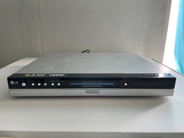 Reproductor grabador LG y Reproductor VHS