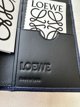 Tarjetero Loewe 