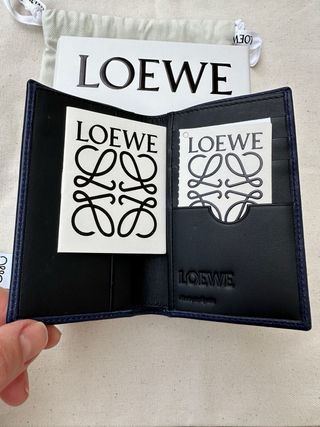 Tarjetero Loewe 