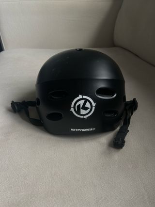 Casco skate Kryptonics