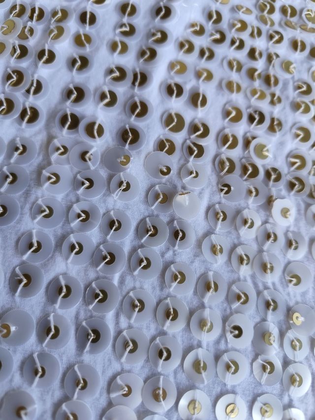 Camiseta blanca lentejuelas doradas t-L