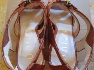 Zapato tacón Unisa
