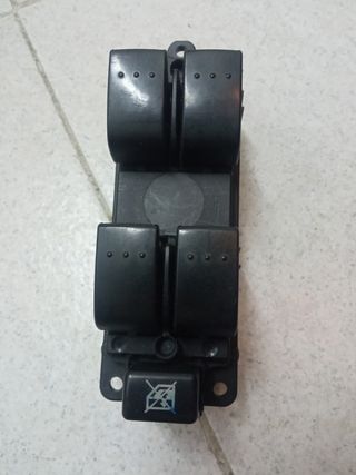 Interruptor elevalunas Mazda