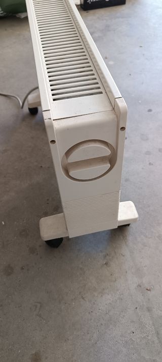 Estufa eléctrica Cata