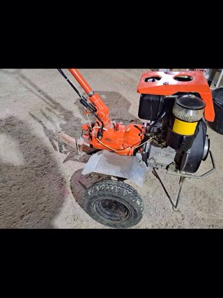 Motoazada ford diesel 14cv 1.200€ no negociable