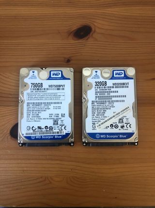 Discos duros WD de 320 y 750 GB