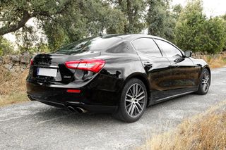 Maserati Ghibli SQ4 410 CV 1 AÑO DE GARANTIA!!