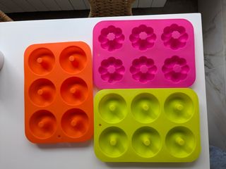 Moldes silicona donuts y moldes magdalenas