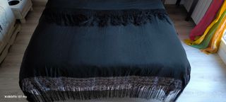 Mantón de Manila negro antiguo