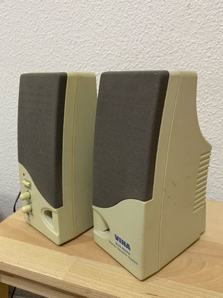 Altavoces ordenador