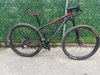 Bicicleta mtb cannondale f29 carbono